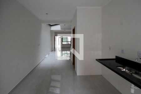 Casa à venda com 115m², 3 quartos e 2 vagas Casa à venda com 115m², 3 quartos e 2 vagasCozinha