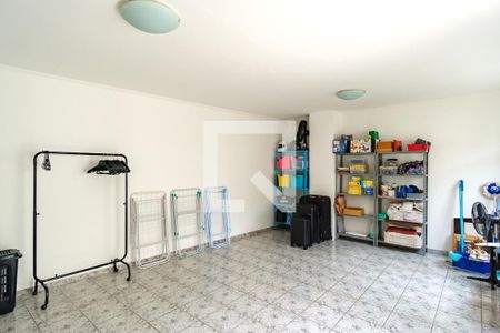 Casa à venda com 293m², 3 quartos e 5 vagasSuíte 2 / Lavanderia