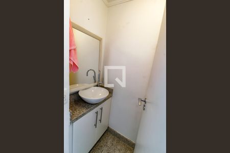 Lavabo de apartamento para alugar com 2 quartos, 138m² em Vila Andrade, São Paulo