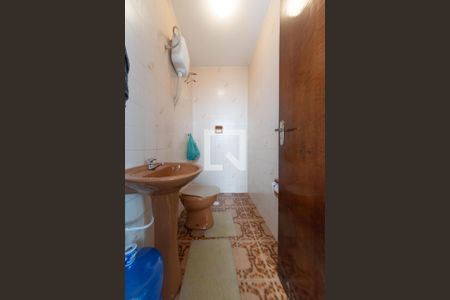 Casa à venda com 263m², 4 quartos e 3 vagasBanheiro de Serviço