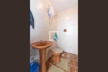 Casa à venda com 263m², 4 quartos e 3 vagasBanheiro de Serviço