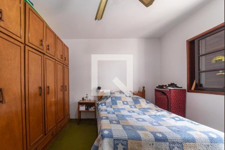 Casa à venda com 263m², 4 quartos e 3 vagasSuíte 1