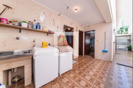 Casa à venda com 263m², 4 quartos e 3 vagasLavanderia