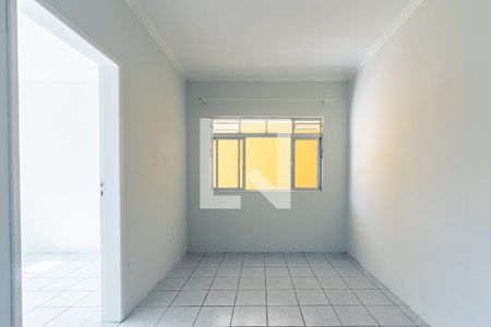 Sala de casa para alugar com 3 quartos, 65m² em Barreiros, São José