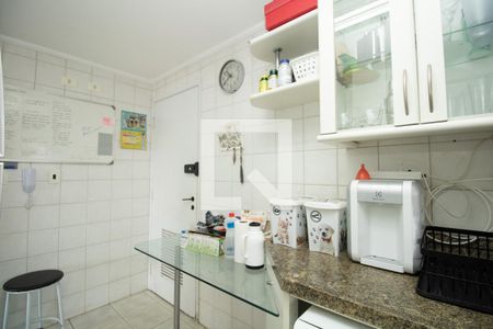 Apartamento à venda com 193m², 4 quartos e 3 vagasCozinha
