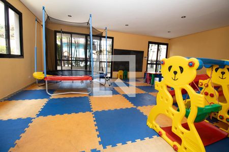 Apartamento à venda com 193m², 4 quartos e 3 vagasÁrea comum - Brinquedoteca