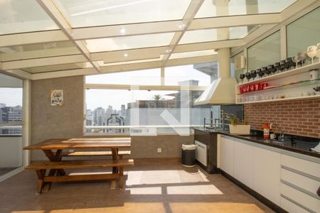 Apartamento à venda com 193m², 4 quartos e 3 vagasCobertura, área da churrasqueira, panorâmica