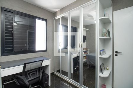 Apartamento à venda com 193m², 4 quartos e 3 vagasQuarto 3