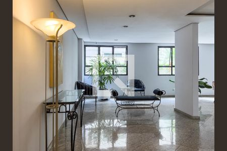 Apartamento à venda com 193m², 4 quartos e 3 vagasÁrea comum - Living de entrada