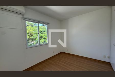 Quarto 1 de casa de condomínio para alugar com 3 quartos, 150m² em Recreio dos Bandeirantes, Rio de Janeiro