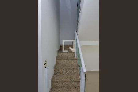 Escada de casa para alugar com 3 quartos, 150m² em Recreio dos Bandeirantes, Rio de Janeiro