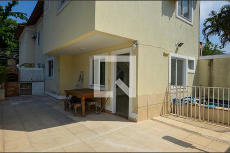 Casa para alugar com 150m², 3 quartos e 1 vagaÁrea externa