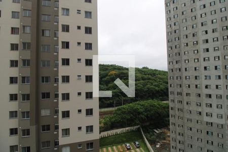 Vista da sacada de apartamento para alugar com 2 quartos, 40m² em Usina Piratininga, São Paulo