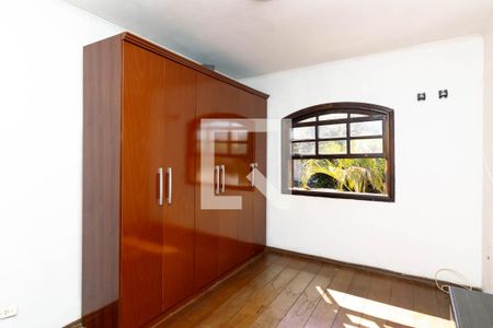 Casa à venda com 250m², 4 quartos e 6 vagas Casa à venda com 250m², 4 quartos e 6 vagasQuarto 2