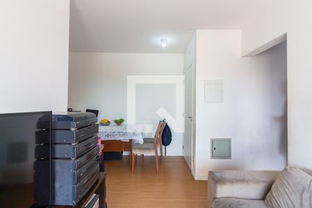 Sala de apartamento à venda com 2 quartos, 52m² em Km 18, Osasco