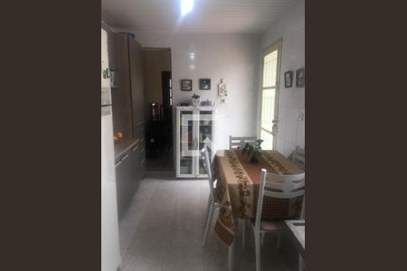 Casa à venda com 200m², 4 quartos e 1 vagaFoto 51