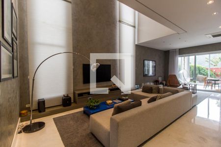 Sala de TV de apartamento à venda com 4 quartos, 50000m² em Tamboré, Santana de Parnaíba