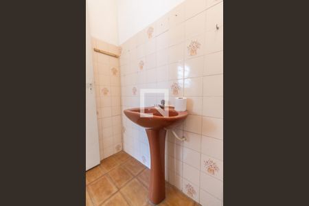 Casa para alugar com 25m², 1 quarto e sem vagaBanheiro