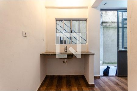 Casa para alugar com 50m², 1 quarto e sem vaga Casa para alugar com 50m², 1 quarto e sem vagaCozinha