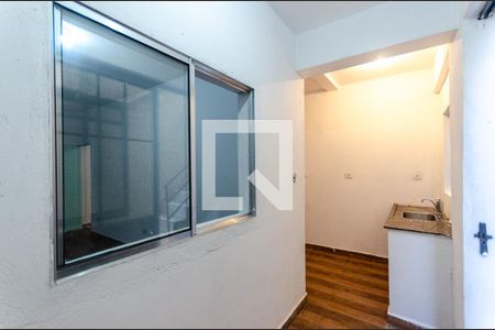 Casa para alugar com 50m², 1 quarto e sem vaga Casa para alugar com 50m², 1 quarto e sem vagaCozinha