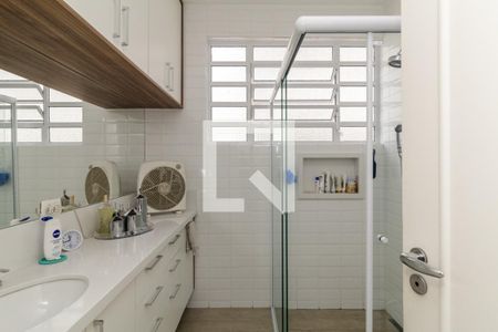 Apartamento para alugar com 218m², 3 quartos e 1 vagaBanheiro 2