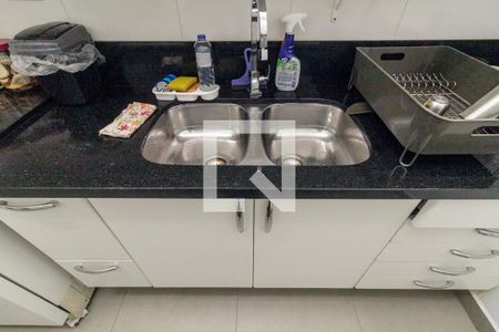 Apartamento para alugar com 218m², 3 quartos e 1 vagaCozinha