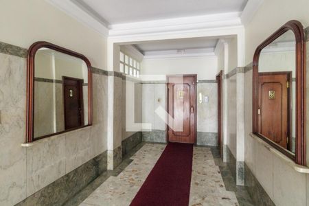 Apartamento para alugar com 218m², 3 quartos e 1 vagaÁrea comum - Hall Social