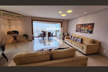 Detalhe Sala de apartamento para alugar com 3 quartos, 199m² em Ponta da Praia, Santos