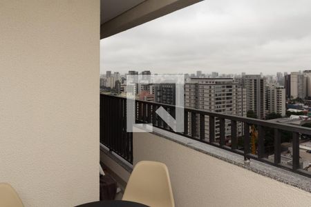 Varanda  de apartamento para alugar com 1 quarto, 32m² em Moema, São Paulo