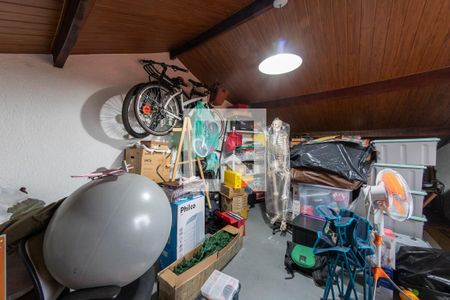 Casa para alugar com 130m², 3 quartos e 2 vagasÁtico