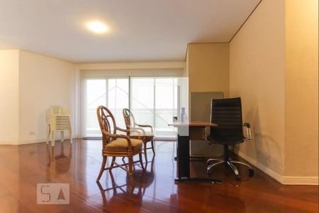 Apartamento à venda com 257m², 3 quartos e 4 vagasÁrea comum - Salão de festas