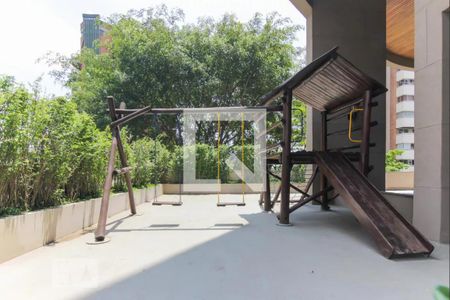 Apartamento à venda com 257m², 3 quartos e 4 vagasÁrea comum - Playground