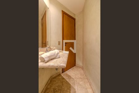 Apartamento à venda com 257m², 3 quartos e 4 vagasLavabo