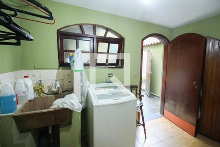 Casa à venda com 260m², 3 quartos e 1 vaga Casa à venda com 260m², 3 quartos e 1 vagaÁrea de Serviço