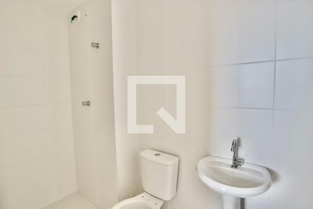 Banheiro de apartamento à venda com 1 quarto, 24m² em Vila Claudia, São Paulo