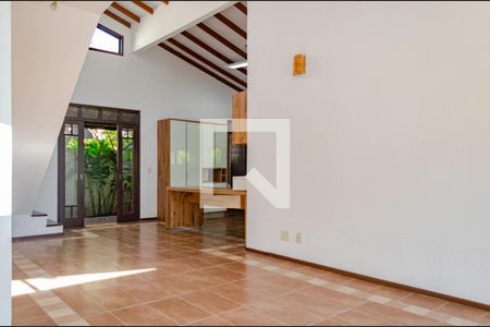 Sala - 1º Piso de casa para alugar com 3 quartos, 168m² em Campeche, Florianópolis