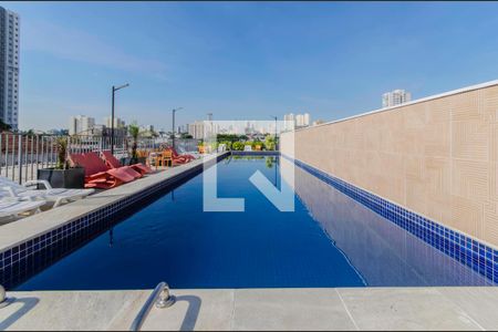 Apartamento à venda com 34m², 2 quartos e sem vagaÁrea comum - Piscina