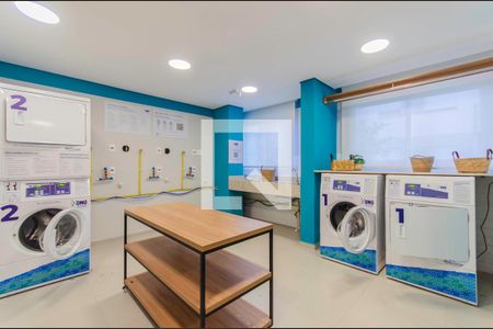 Apartamento à venda com 34m², 2 quartos e sem vagaÁrea comum - Lavanderia