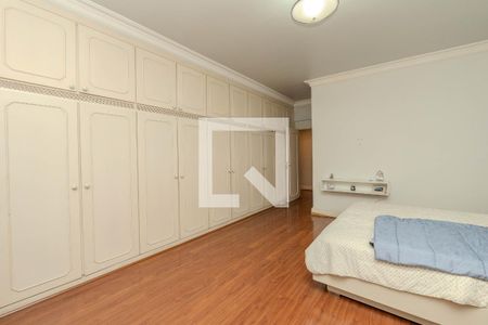 Apartamento à venda com 414m², 4 quartos e 2 vagasSuíte 2