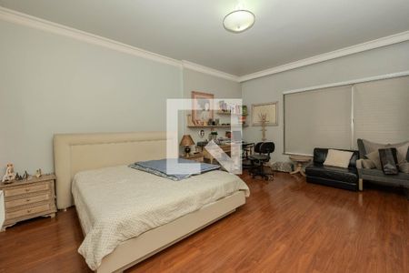 Apartamento à venda com 414m², 4 quartos e 2 vagasSuíte 2