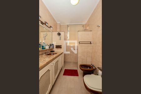 Apartamento à venda com 414m², 4 quartos e 2 vagasBanheiro da Suíte 2