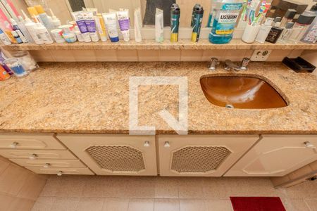 Apartamento à venda com 414m², 4 quartos e 2 vagasBanheiro da Suíte 2