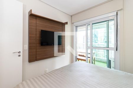 Suíte de apartamento para alugar com 1 quarto, 43m² em Vila Olímpia, São Paulo