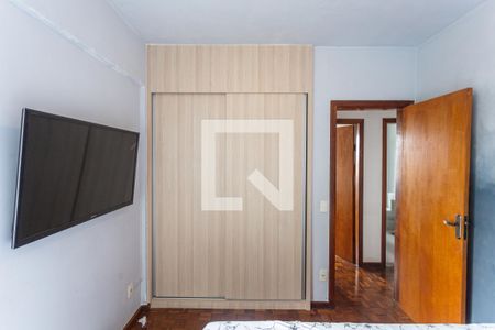 Armário do Quarto 1 de apartamento à venda com 2 quartos, 55m² em Esplanada, Belo Horizonte