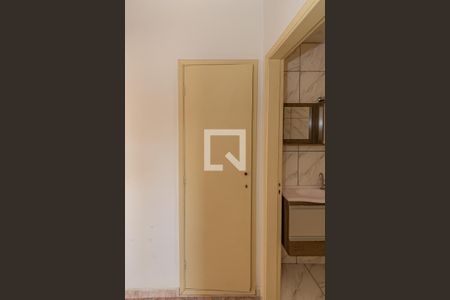 Apartamento para alugar com 50m², 1 quarto e sem vagaArmário Corredor 