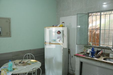Cozinha de casa para alugar com 2 quartos, 50m² em Santo Amaro, Nova Iguaçu