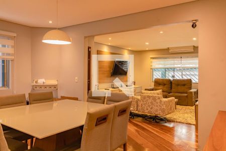 Sala de casa à venda com 3 quartos, 140m² em Jardim Oriental, São Paulo