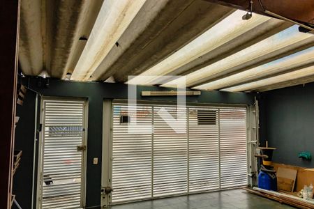 Casa à venda com 140m², 3 quartos e 2 vagasGaragem