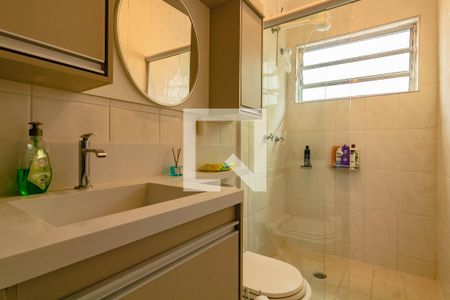 Casa à venda com 140m², 3 quartos e 2 vagasBanheiro