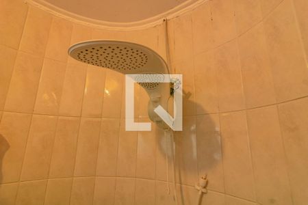 Casa à venda com 140m², 3 quartos e 2 vagasBanheiro